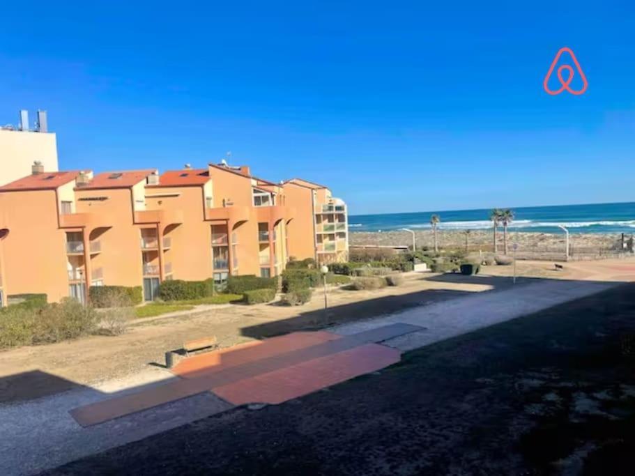 T2 Vue Mer Palm Beach Le Barcares Exterior photo